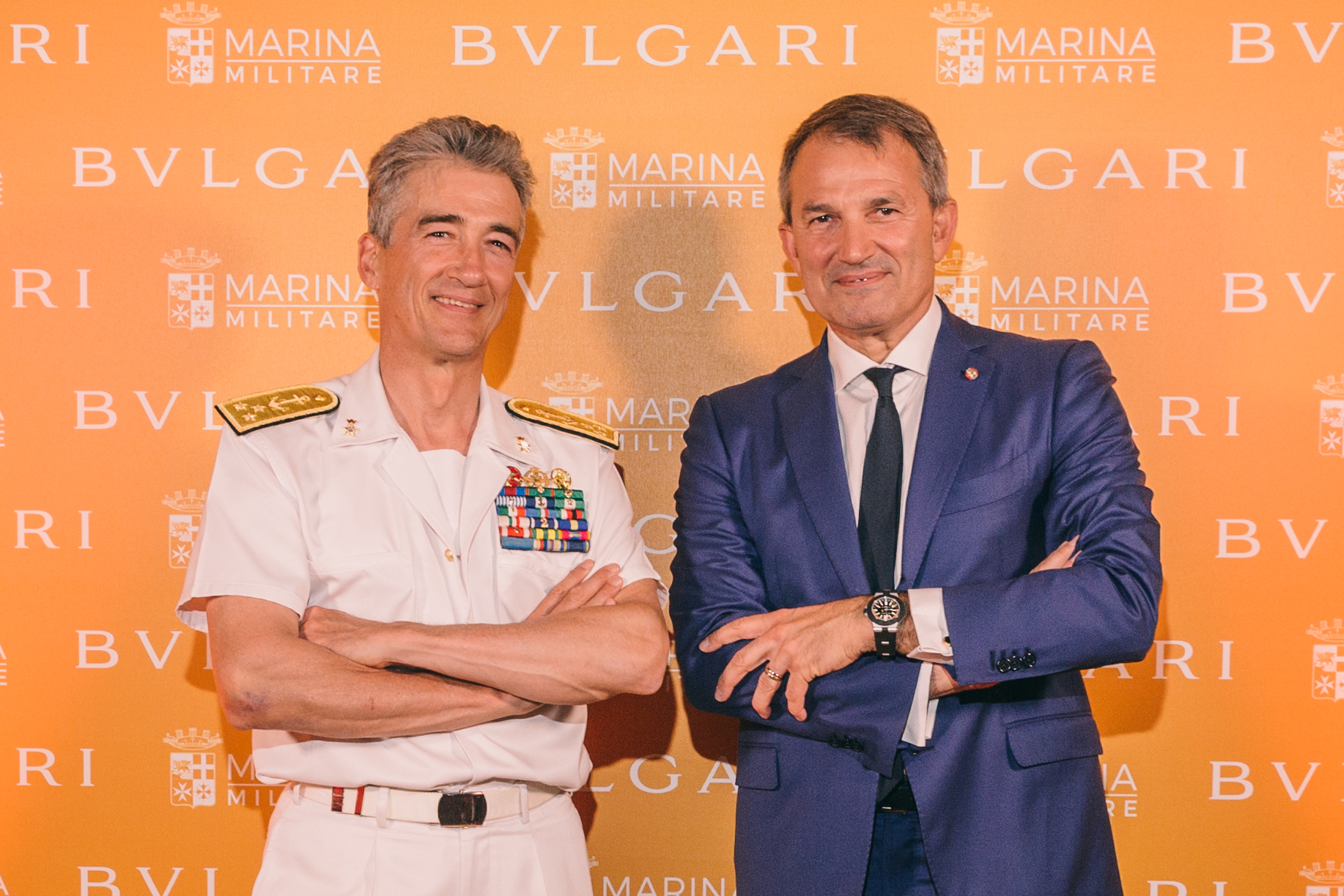 Presentato da Bulgari l'Aluminium GMT Amerigo Vespucci edizione speciale a  bordo della signora dei mari ormeggiata per l'occasione nel golfo di Napoli  | Difesa Servizi